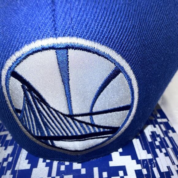 Golden State Warriors NBA - Mitchell & Ness Blue SnapBack Cap Hat One Size - Picture 4 of 9